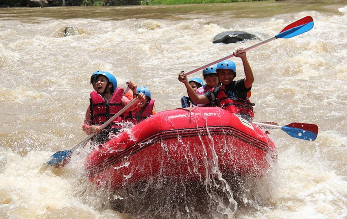 Rafting Borobudur Sunset