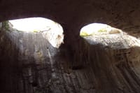 Prohodna Cave