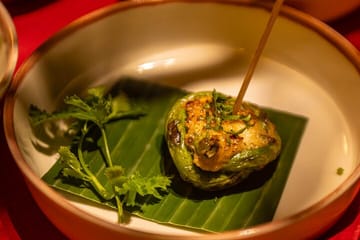 Hoi An Old Town Secret Cocktail Experience with Local Host