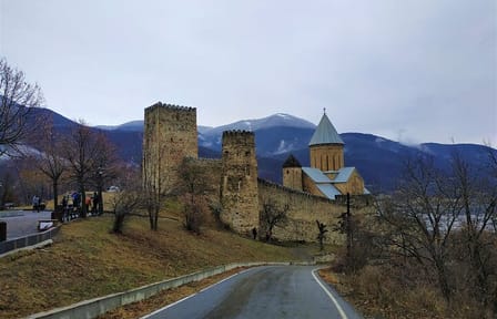Kazbegi Day Tour from Tbilisi with Ananuri and Pasanauri Stops