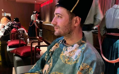 Tang Dynasty Banquet Experience in Luoyang
