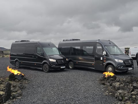 Private Transfer to or from Keflavik Airport To Reykjavik. Luxury Sprinter 19 Pax, photo 3