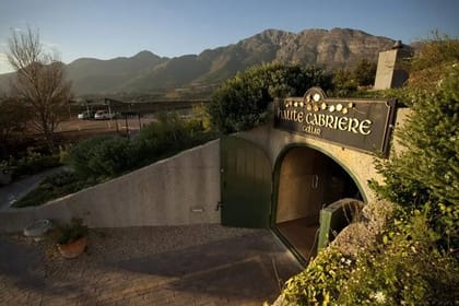 Private Tour of 3 Top Winelands with Wine Tasting from Cape Town