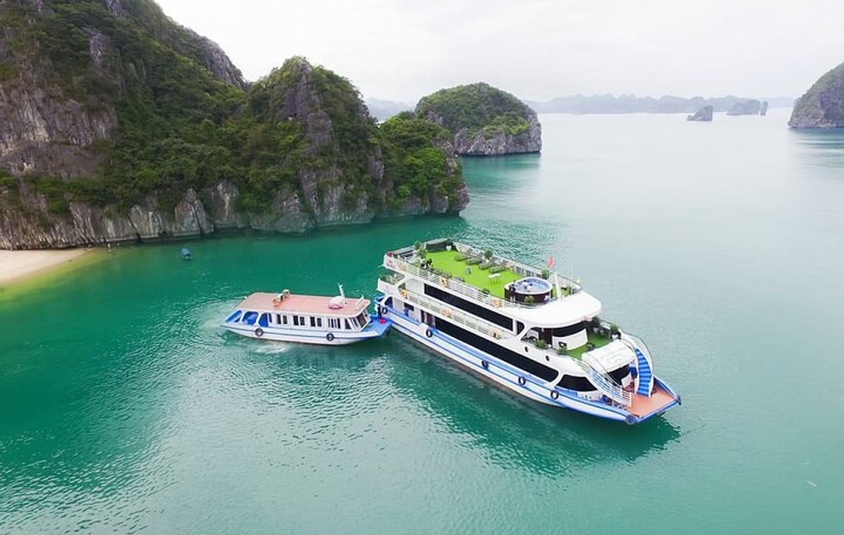La Casta Cruise 5 Star Cruise Halong Bay 1-Day Tour from Harbor