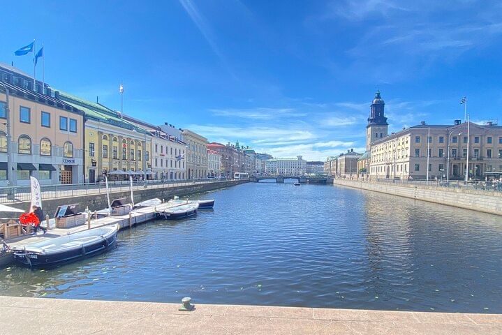 Enjoy 400 years of history of Gothenburg in Boat Tour by Emo Tours Sweden