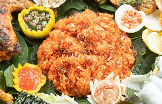 Phong Nha Cave and Ozo Park Guided Tour from Dong Hoi