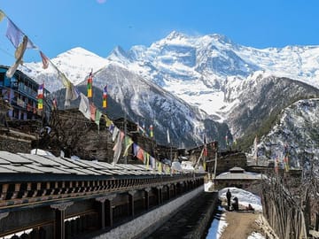 19 Days Mera Peak Climbing & Expedition – One Life-Changing Himalayan Adventure