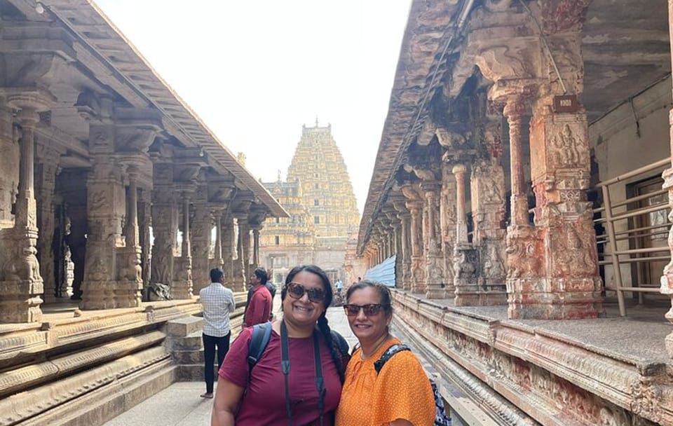 Bengaluru to Hampi Heritage Tour with Chitradurga Stop