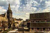 Private Normandy Guided Day Trip from Paris by Minivan with Calvados Tasting 9
