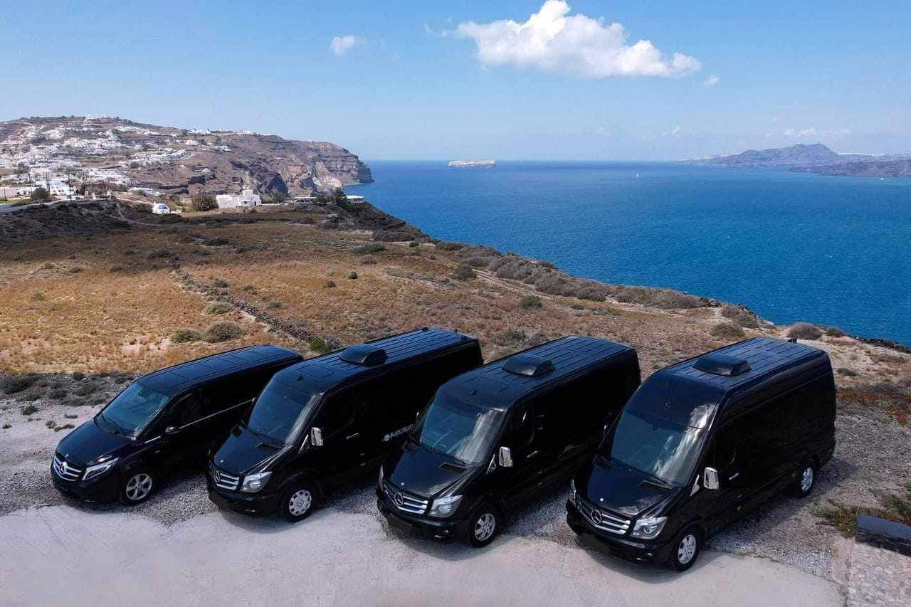 Santorini road tours