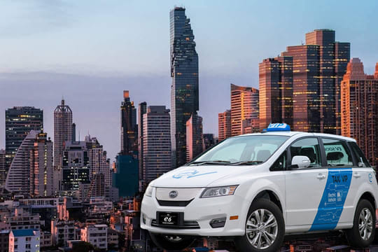 Bangkok Suvarnabhumi Electric Airport Transfer (Eco Friendly)