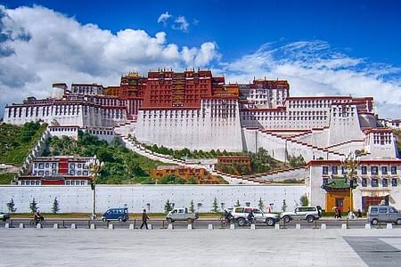 Lhasa City Essential Group Tour with Kathmandu Highlights