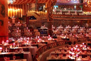 7 hour Paris Night Tour and Moulin Rouge with Airport Transfer