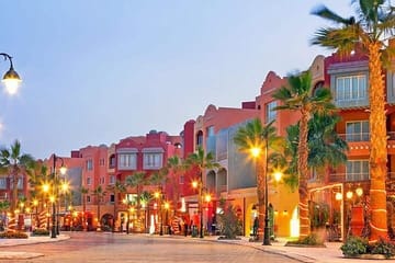 Hurghada Guided Tour with Sightseeing and Shopping