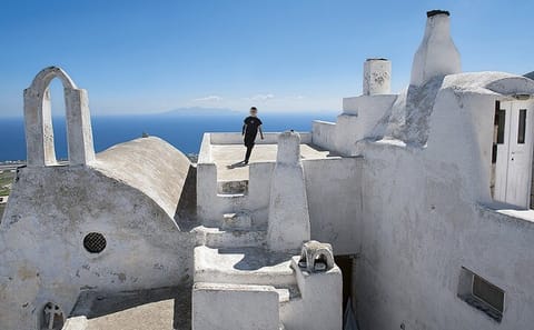 Private Customized Half or Full Day Tour in Santorini