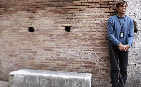 Private Walking Tour of the Colosseum and Roman Forum in Rome