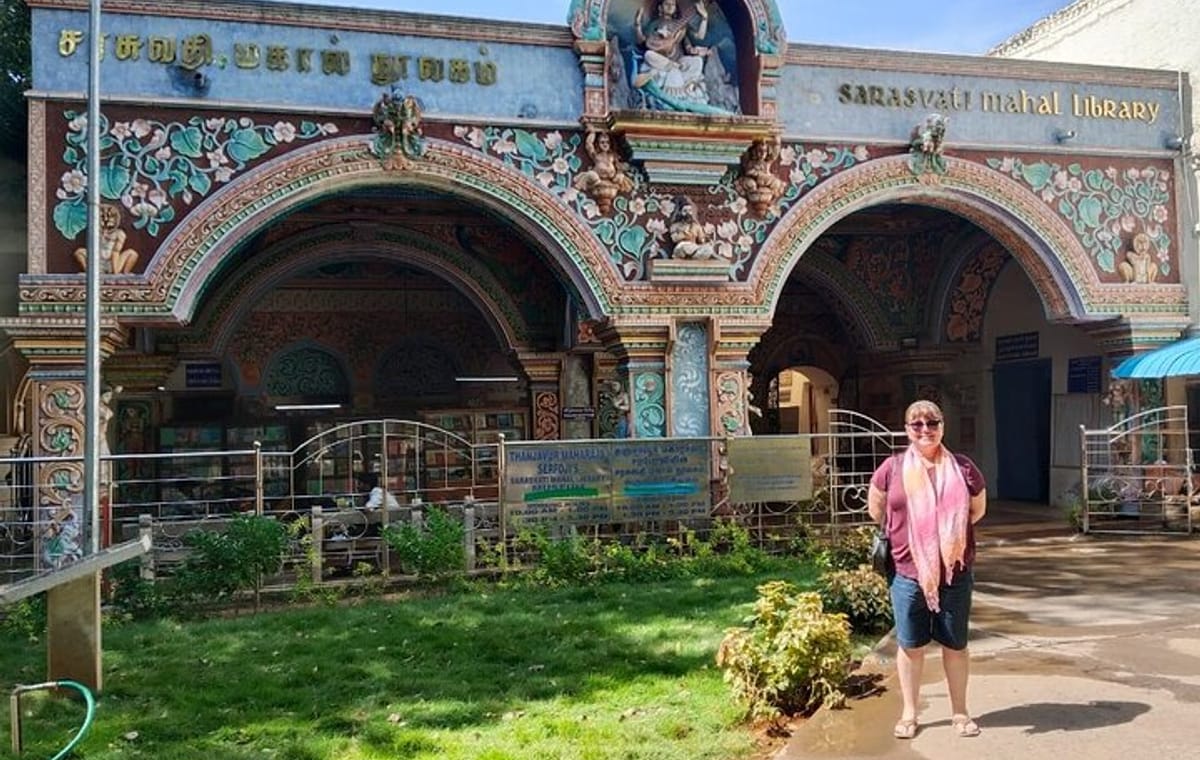 Temples & Backwater Tour of South India