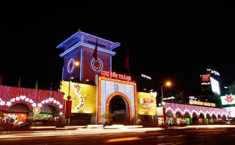 Half-Day Shopping Tour in Ho Chi Minh City Markets