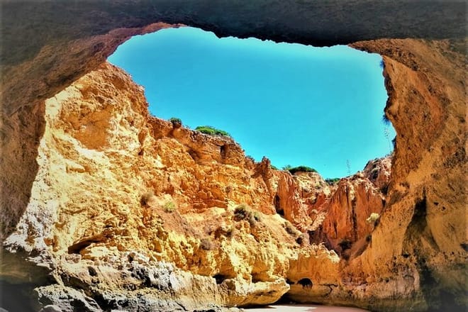 Full Caves Circuit and Coast Sightseeing 8