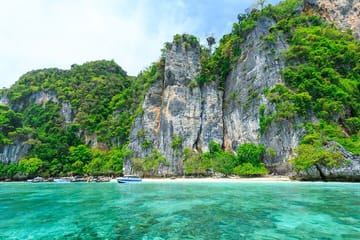 Discover Maya Bay at Dawn: Avoid the Phi Phi Crowds
