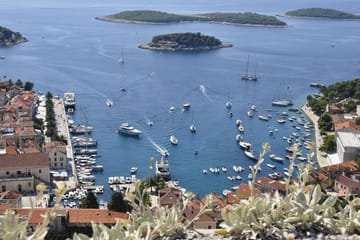Cultural Island Hopping Tour from Zagreb to Dubrovnik