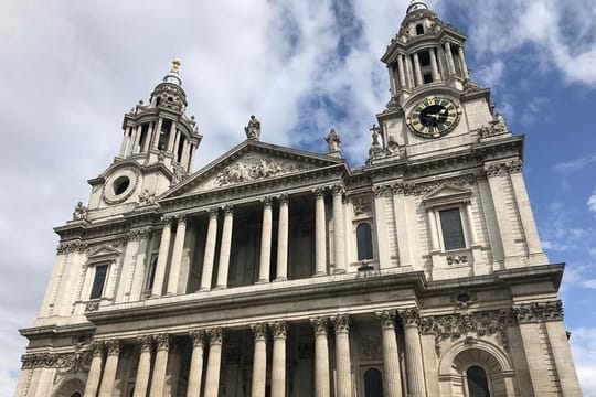 First Time Visitor's London by Car/Black Cab/MPV/Van/Minibus
