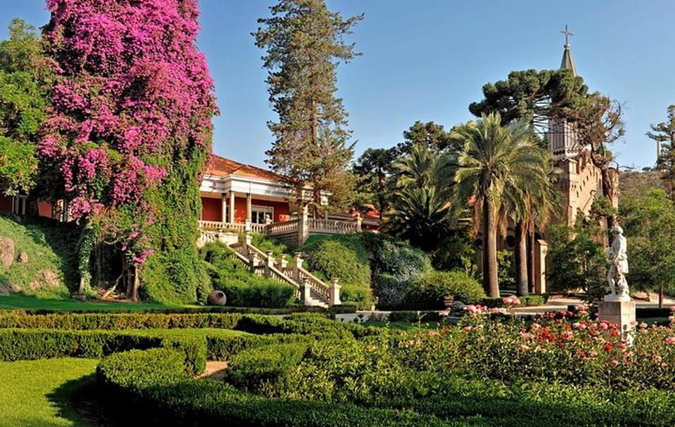 7-Days Romantic Escape in the Wine Region & Easter Island