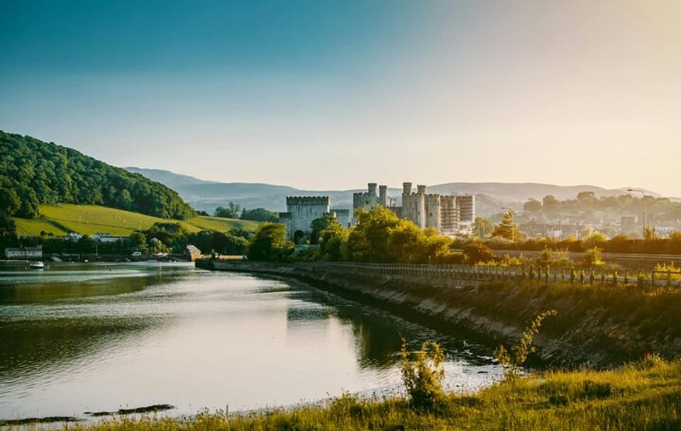 North Wales Day Trip: Conwy and Llandudno from Manchester