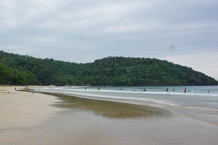 Shore Excursion Puerto Princesa Port: Beach Tour & City tour