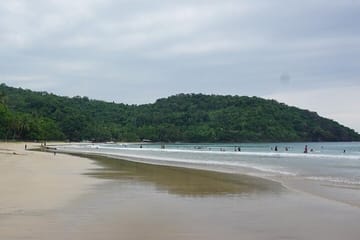 Puerto Princesa Shore Excursion: Beach and City Tour
