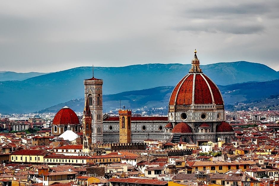 Sightseeing Bus Tour from Venice to Florence with Pisa Stop