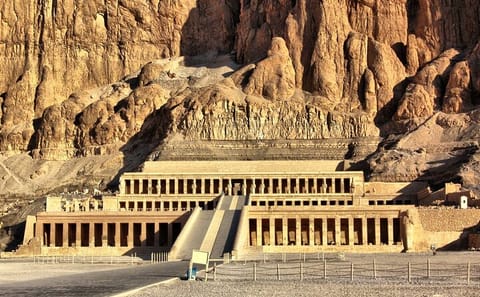 Luxor One-Day Tour of Ancient Egyptian Highlights