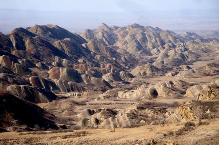 4 Full days in Georgia with private tour, free aiport