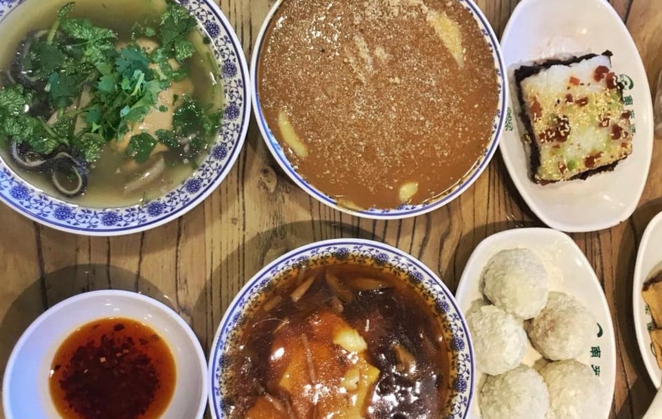 Beijing Hutong Breakfast Food Tour with Local Guide