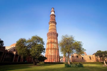 Cultural Tour of Agra and Bhubaneswar's Historic Sites