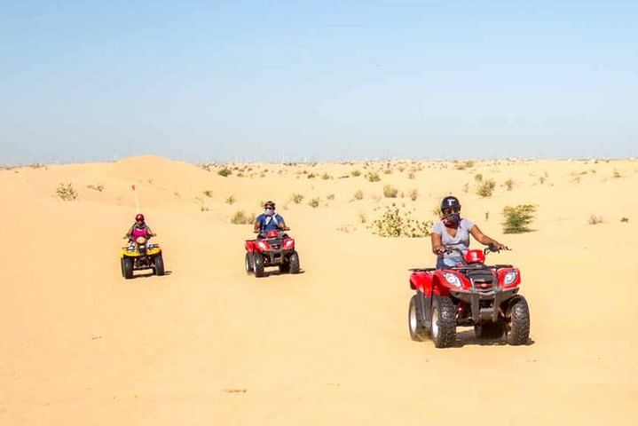 Red Dunes Safari with Half hrs Quad Bike & Abu Dhabi city Tour ( 2 Days Tour)