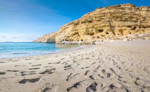 Hippies Beach and Matala Day Tour from Heraklion