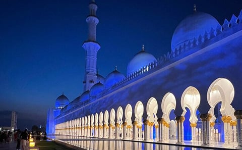 Sheikh Zayed Grand Mosque Tour from Dubai with Sunset Option