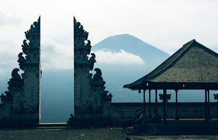 Cultural Day Trip to Lempuyang Temple and Tirta Gangga