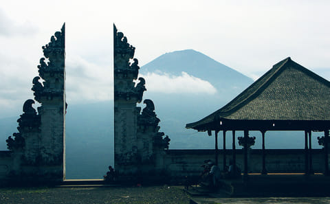 Cultural Day Trip to Lempuyang Temple and Tirta Gangga