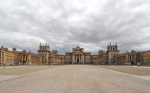 Cotswolds, Oxford and Blenheim Palace Private Tour