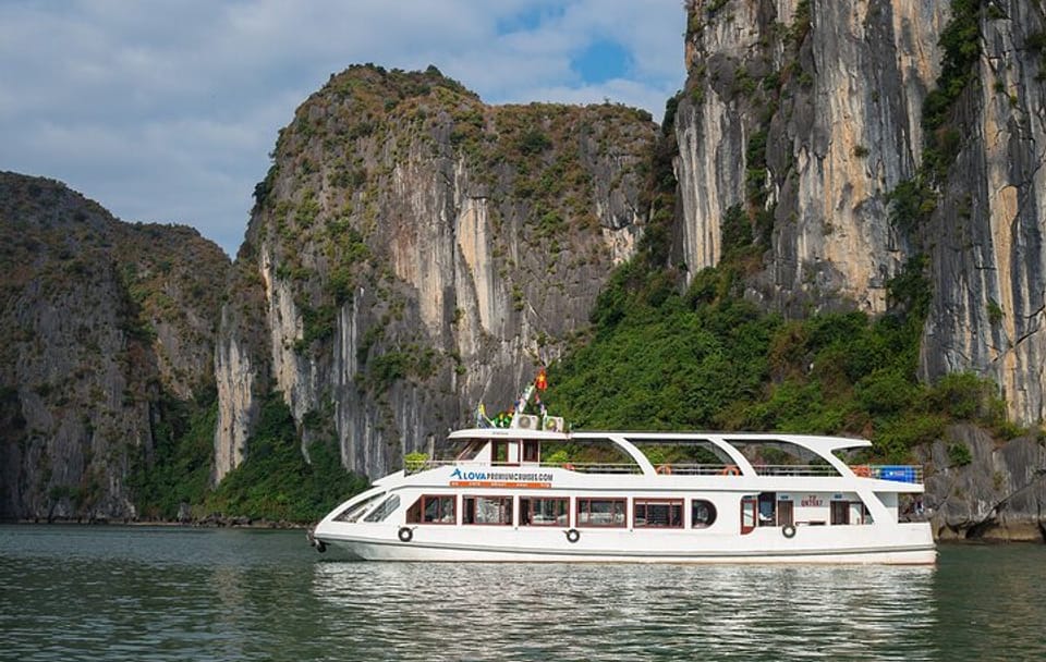 Alova Premium Cruise Halong Deluxe Day Tour with Transfer & Meal