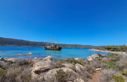 Blue Lagoon Cruise and Diaporos Island Day Trip from Thessaloniki