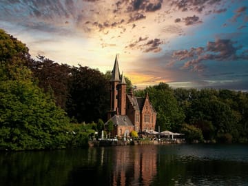 Private 12-Hour Bruges Day Trip from Amsterdam