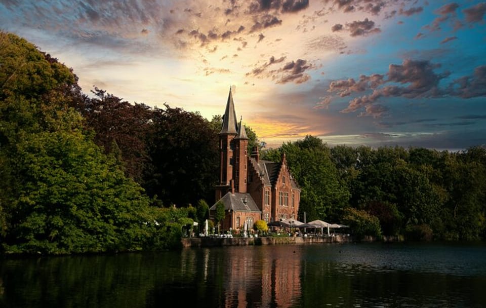 Private 12-Hour Bruges Day Trip from Amsterdam