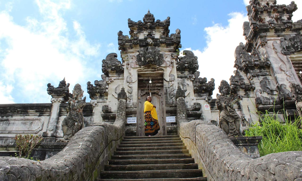 Private East Bali Tour: Gate of Heaven, Tirta Gangga & Virgin Beach 7