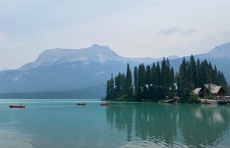 Moraine Lake,Lake Louise,Emerald& Peyto Lake 4 lakes from Canmore