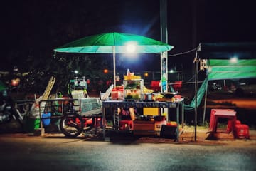 Explore Evening Local Culture Food Tour (100% Locals Tasting)