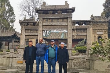 Private Xi’an Day Tour: Terracotta Warriors and City Wall