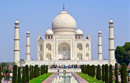 Two-Day Cultural Tour of Agra and Fatehpur Sikri from Delhi